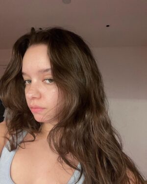 Olivia-Mai Barrett Instagram - 🍽️