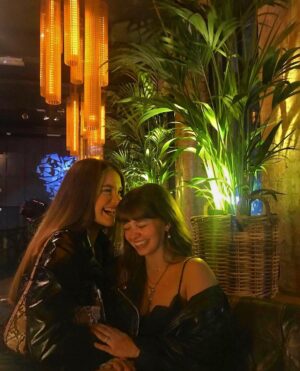Olivia-Mai Barrett Instagram - cackle twins