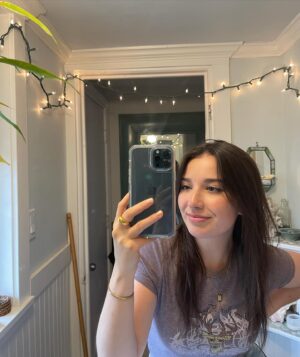 Olivia Steele-Falconer Instagram - 💫🌿🦋🦌💛