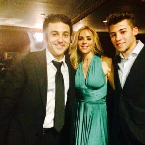 Olivia d'Abo Instagram - Hi friends! Wishing everyone a wonderful and happy weekend! 🌞wanted to share one of my favorite  moments with you - celebrating winning a TVLAND award for #thewonderyears with @fredsavage and our whole Incredible cast ! #soproud 💗🍾🙌💗👏🍾💗🎉🎊💗🍾