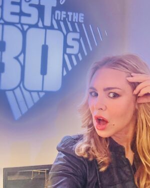 Olivia d'Abo Instagram - My head is dizzy with trivia, classic sitcoms, iconic movies and music from the 80s. I think I answered all the questions correctly for my brilliant pal and amazing favorite all time host @katiedaryl - what is your guys’ favorite Wonder Years episode? I told Katie mine on the show ☺️ Go check it out to see my answer! 😘