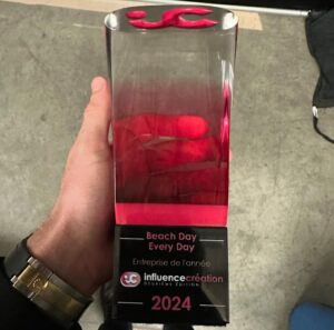 Olivier Primeau Instagram - L’entreprise de l’année WoW 😳

Merci à tout le monde de nous encourager vous êtes incroyables 🫶 #beachdayeveryday