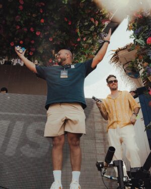 Olivier Primeau Instagram - Notre premier weekend au Beachclub était incroyable 🤩 🔥 #beachdayeveryday