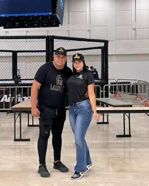 Omar Antonio Morales Ferrer Instagram - Totalmente feliz con los resultados en esta edición de @legionmma_  MARACAIBO.

Nuevamente los atletas mostraron el gran nivel que hay en nuestro país, una de las carteleras más emocionantes, debo felicitarlos a todos por el excelente performance que dieron en LMMA07.

No puedo dejar de mencionar y agradecer a @pieralafiera por acompañarnos en todo el proceso, siempre con ganas de ayudar y brindar el mejor mensaje a todos los atletas. 

También debo agradecer a todo el equipo de @furiatv.vzla por el excelente trabajo realizado.

Y por sus pues a todo mi equipo de trabajo, familiares, amigos y mi equipo de diseño gráfico @youcanmedia_ve que me apoyaron en todo el proceso, gracias totales 🫶🏼.

Son muchas personas involucradas que hicieron de este evento otro éxito, todos hicieron un excelente trabajo.