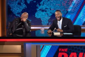 Omar Epps Instagram - If you haven’t already, make sure you check out this episode of @thedailyshow! 
My brother @marlonwayans did an amazing job guest hosting!🔥🔥🔥
#DayOnes
#Ascension 
#ItOnlyGetsGreater
👁️👁️