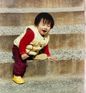 On Ju-wan Instagram - 새해 복 많이 받으세요🙇‍♂️

2024년 설 연휴 건강하게 행복하게 보내고~ 
좋은 추억과 기억으로 가득하게~🙏

본집와서 앨범 뒤적거리다~ㅎ