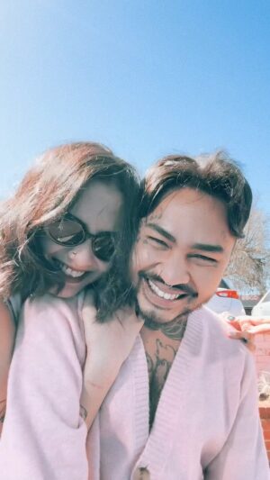 Onadio Leonardo Instagram - jatuh cinta terus tiap hari ❤️