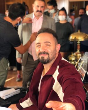 Önder Açıkbaş Instagram - Ferruh ofis @hepyek.film 4😊🎥 @safaksezer
