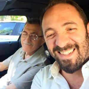 Önder Açıkbaş Instagram - Recep açıkbaş sana aşığım, sana hayran mekanın cennet olsun..babalar günün kutlu olsun.