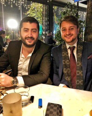 Onur Akbay Instagram - 8 yıldır yanyana ve beraber geçireceğimiz nice yıllara..