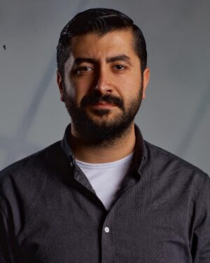 Onur Akbay Instagram - Yalanlar, suretlerde gizlidir..