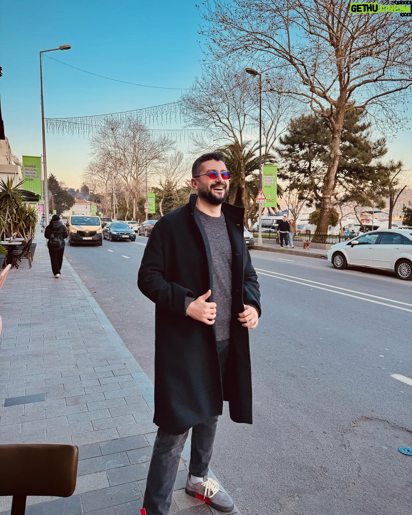 Onur Akbay - 3 Likes - 🕺🕺