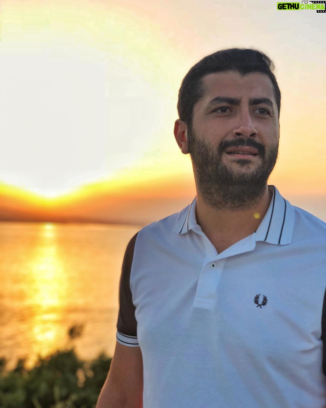 Onur Akbay - 28.8K Likes - Ya umutlar da batarsa? #sunset