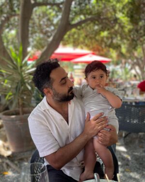 Onur Buldu Instagram - sevgili Fethiye nasılsın iyi misin? bizi soracak olursan iyiyiz. Duygu’nun da Masal’ın da selamı var. seni şimdiden özledik kendine iyi bak❤️❤️❤️