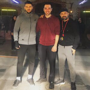 Onur Sermik Instagram - @sampiyontrt #şampiyon #trt1 @trt1 tüm ekip büyük maça hazırız!!! #kafkas