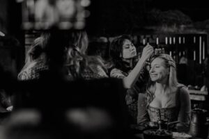 Ophélia Kolb Instagram - YSABEAU 

📸 @chloecarphotographie 

La Petite Histoire de France 
Saison 5 bientôt bientôt ✨