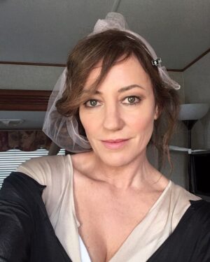 Orla Brady Instagram - Hair net and 2 layers of thermal underwear = all set for a very cold day of cage fighting ❄️❄️❄️#IntoTheBadlands @intothebadlandsamc