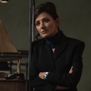 Orla Brady Instagram - That faraway look of a woman trying to remember if she was a cat once, or if she just dreamed she was … @StarTrek @StarTrekonplus @PrimeVideoUK #StarTrekPicard