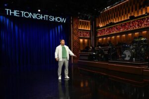 Orlando Leyba Instagram - @fallontonight @jimmyfallon Tonight was so special I was surrounded by love Thank @michaelcox1  Pic by @toddowyoung  you are a master. #fallontonight