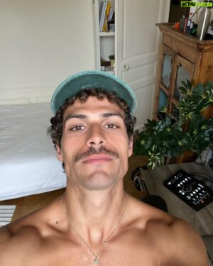 Oscar Anton Instagram - should I keep it?