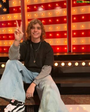Oscar Stembridge Instagram - HAPPY 4TH JULY! Thanks to everyone in the USA for all your support 🙏🎉🇺🇸

#4thjuly #oscarstembridge #agt @agt @agtauditions #agtauditions