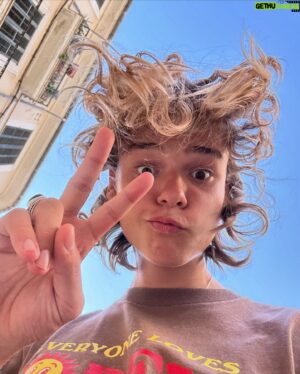 Oscar Stembridge Instagram - 📸 dump of the day ‼️ #oscarstembridge #musician #singer #guitatist #photodump