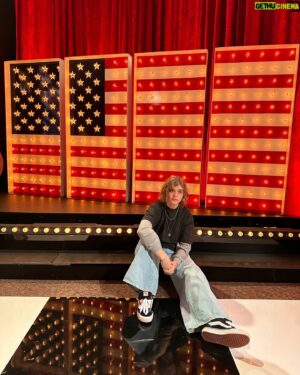 Oscar Stembridge Instagram - HAPPY 4TH JULY! Thanks to everyone in the USA for all your support 🙏🎉🇺🇸

#4thjuly #oscarstembridge #agt @agt @agtauditions #agtauditions