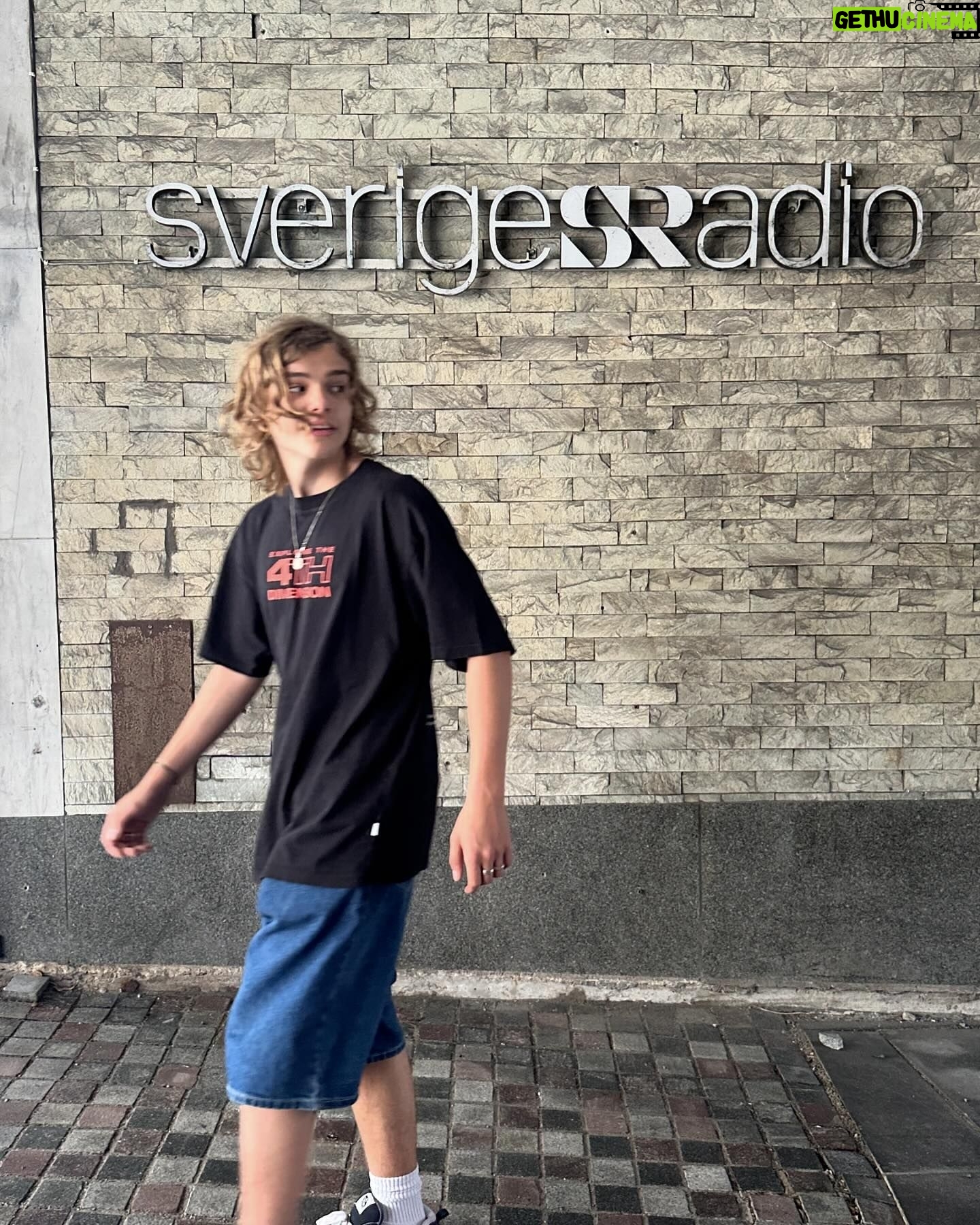 Oscar Stembridge - 3 Likes - What a week this has been. It’s all still sinking in to be honest. And then to top it off my song What If was played on national radio! It’s a dream!!! Thank you all so so much!! What a week!! ❤️❤️❤️
#oscarstembridge #whatif #p4 #sverigesradio