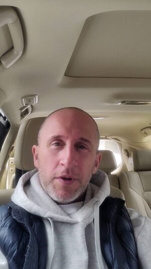 Oskar Kuchera Instagram - С Днём Театра!!!!