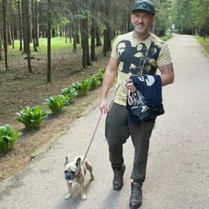 Oskar Kuchera Instagram - Лето.
Помните анекдот:
Раньше я любил лето, но потом понял, что лето может быть в любое время года, были бы деньги... Теперь я люблю деньги.🤣🤣🤣
Но всё таки лето!!!

https://vse-shutochki.ru/anekdot/27901