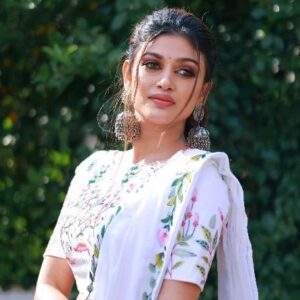 Oviya Instagram - #happypongal🔥🌾🐄🌞 #oviya
