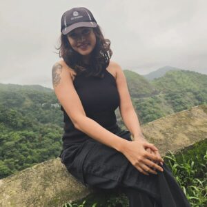 Oviya Instagram - 💞