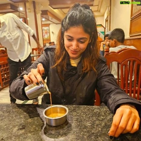 Oviya - 39.2K Likes - Filter coffee is My favorite #filtercoffee #nofilter #oviyahelen #oviya #oviyahelenofficial