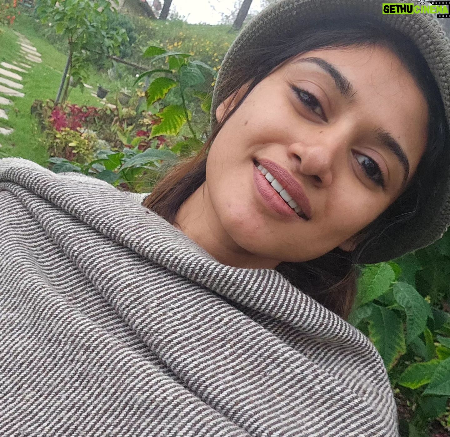 Oviya - 42.2K Likes -