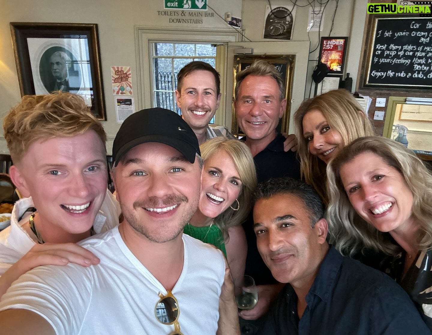 Owain Wyn Evans - 3.1K Likes - Gorgeous night. Gorgeous bunch. Gays and girls (and @adilray and @whiteydrums, absent from the photo as he was downstairs meeting his adoring fans as the best drummer in the world 😂!) Happy Saturday dahlings! Xx