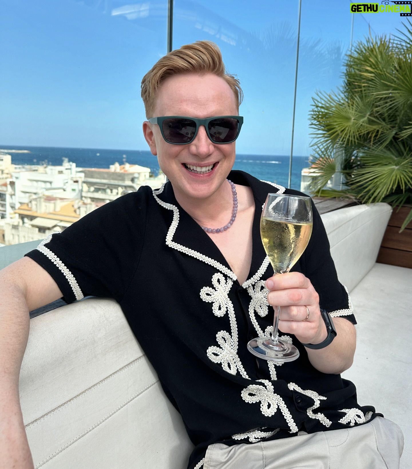 Owain Wyn Evans - 10.5K Likes - Gorgeous long weekend with The Dr. @arranjrees celebrating the incredible AND stunning wedding of gorgeous @realscottmills and @samvaughan89 🥰 ❤️ (With a little extensionette on the end to Barcelona!)