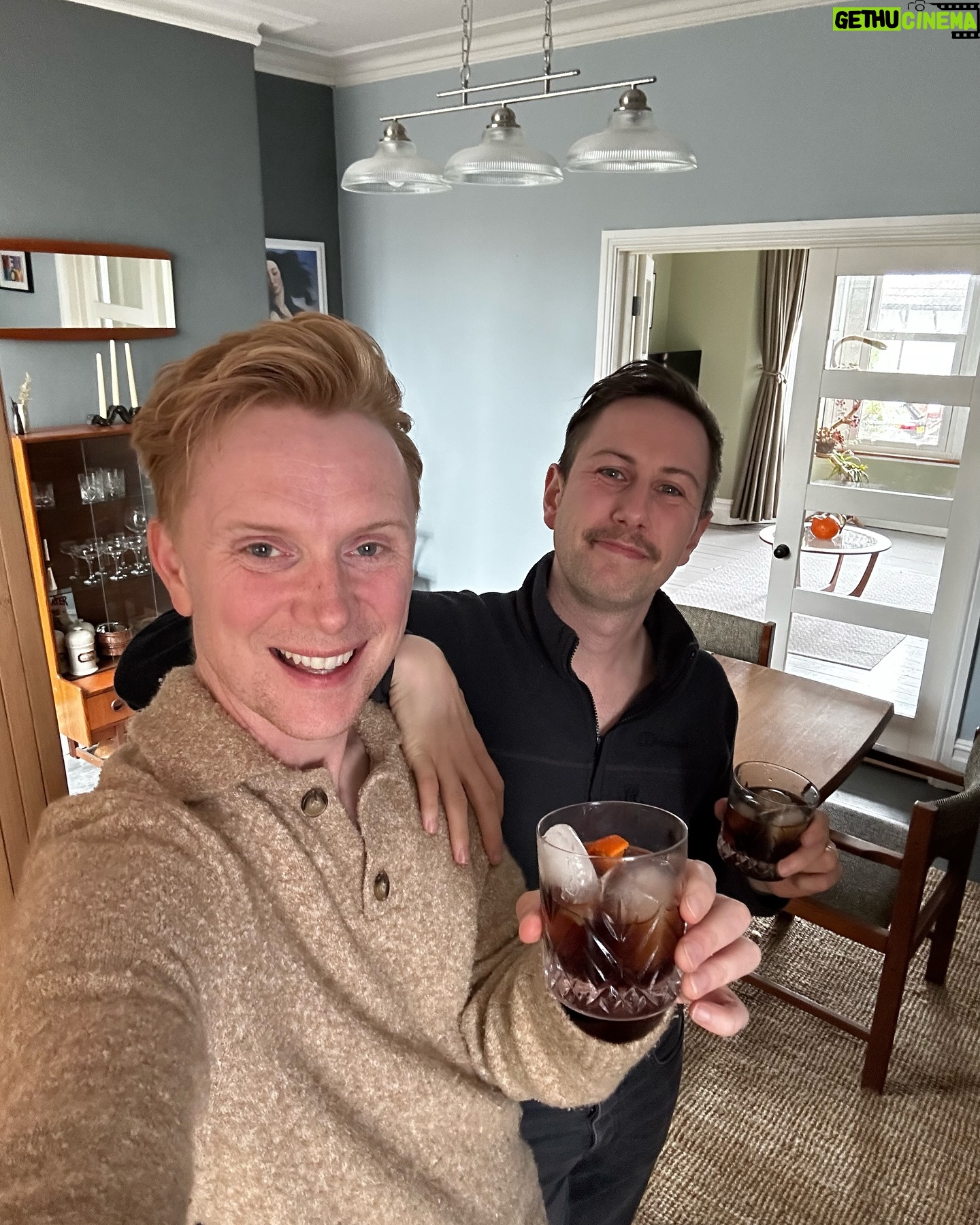 Owain Wyn Evans - 5.5K Likes - Question: Is it sad to raise a glass to a new / old dining table?! 😂 🥂 Love this Danish bit of teak, we believe it’s 1960’s / 1970’s. Either way, j’adore! The stamp says it’s Gansø Mobler… any Danish furniture experts / enthusiasts out there 📣 Thanks to my lovely friend Chris for bringing it up the M4 in his gargantuan van 🚐 Happy weekend dahrls xx
#gangsomobler #vintagefurniture #midcentury