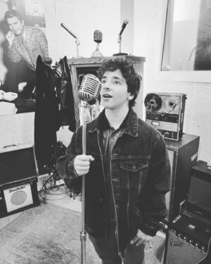 Owen Atlas Instagram - At #sunrecords can’t believe #elvis #recorded here ! #samphillips #memphis #rocknroll #blues #tn #king #history #sunrecordingstudio #owenatlas #littleevil