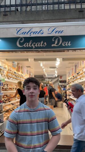 Owen Atlas Instagram - Go to #calçatsdeu !!! They are amazing. #spain #barcelona #madrid #europe #european #traveling #travel #owenatlas #littleevil #gethacked