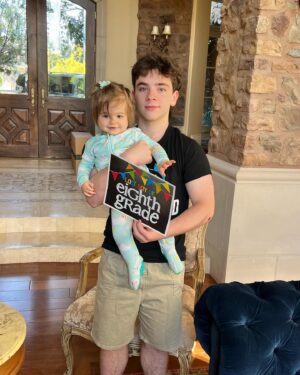 Owen Atlas Instagram - Last day of 8th grade! #schoolsoutforsummer #lastdayofschool #lastdayof8thgrade #8th #freshman #sister #family #owenatlas #littleevil