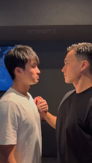 Owen Cheung Instagram - 你地唔好咁啦 交俾我地☺️
呢個澳洲trip真係好難忘

睇幾集再講感受☺️

#約埋班friend去旅行