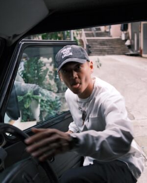 Owen Cheung Instagram - 一秒破功🤪