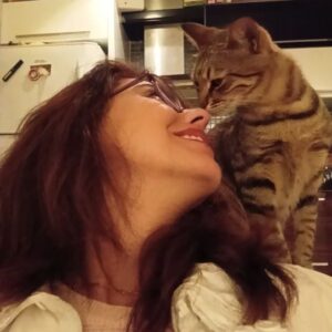 Özgül Sağdıç Instagram - Sevgi verebileceğimiz en değerli şey 💞
Umutlu bayramlar dilerim 💫