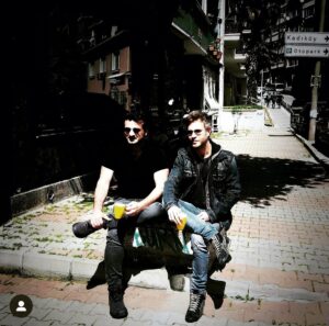 Özgür Çevik Instagram - 21-20-19-18