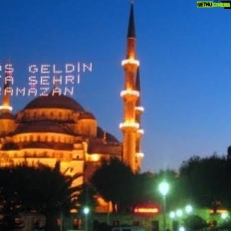 Özgür Ege Nalcı - 6K Likes - Tüm islam aleminin #ramazanayı hayırlı olsun, #ramazanınızmübarekolsun #eidmubarak #oruçlarınız #dualarınız #kabulolsun