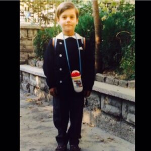 Özgürcan Çevik Instagram - İlkokulun ilk günü #tbt si...