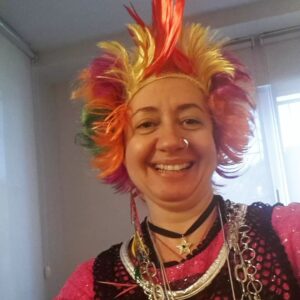 Özlem Çakar Instagram - Yeni bir yas daha🎂
En eglenceli,en bereketli,en cok gezdigim,saglikli, sevdiklerimle cok beraber oldugum yasim olsun dilerim🙏 guzele,iyiye ve bolluga niyetle dogumgunum kutlu olsun!
Kutlayan,seven,hatirlayan herkese tesekkurlerimle..🙋‍♀️
#memyselfandi #loveisallyouneed #onelifeliveit