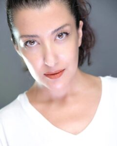 Actress Özlem Ulukan HD Instagram Photos and Wallpapers December 2022