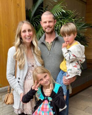 P.J. Soles Instagram - Had a HAPPY EASTER SUNDAY with my CA family while my VA family was enjoying FL! Blessed & Grateful! 🙏🏻🩷🐰🐣🩵🐥🪻💚