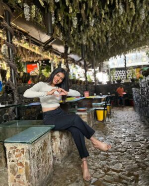 Paavana Gowda Instagram - 🤍🤍🤍🤍
#mehabooba #march15th 
.
.
.
.
.
#paavana #paavanaactress #kannada #SouthIndianactress #kfi